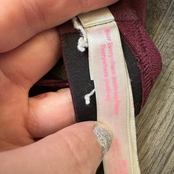 VS Pink Wear Everywhere Push Up - Picture 5 of 5